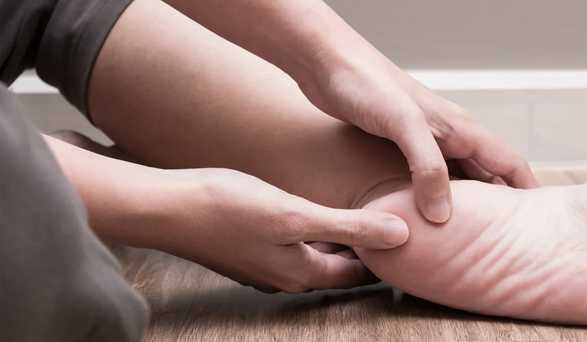 How to Self-Massage for Heel Pain and Recommended Tools